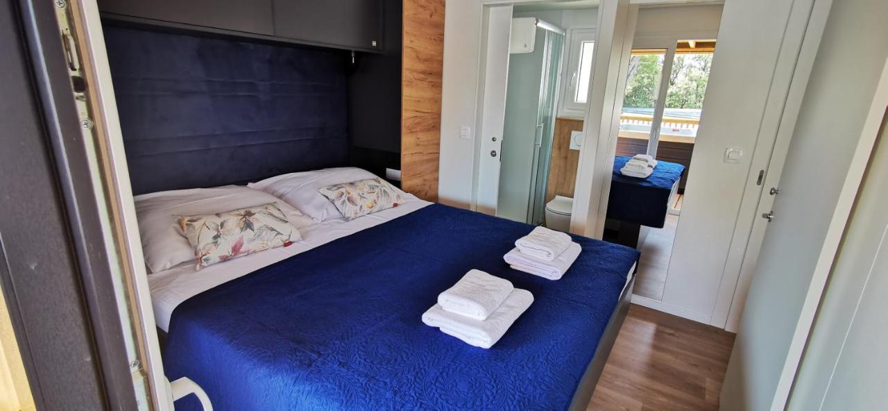 Mobile Home Kmz Selce Bagian luar foto