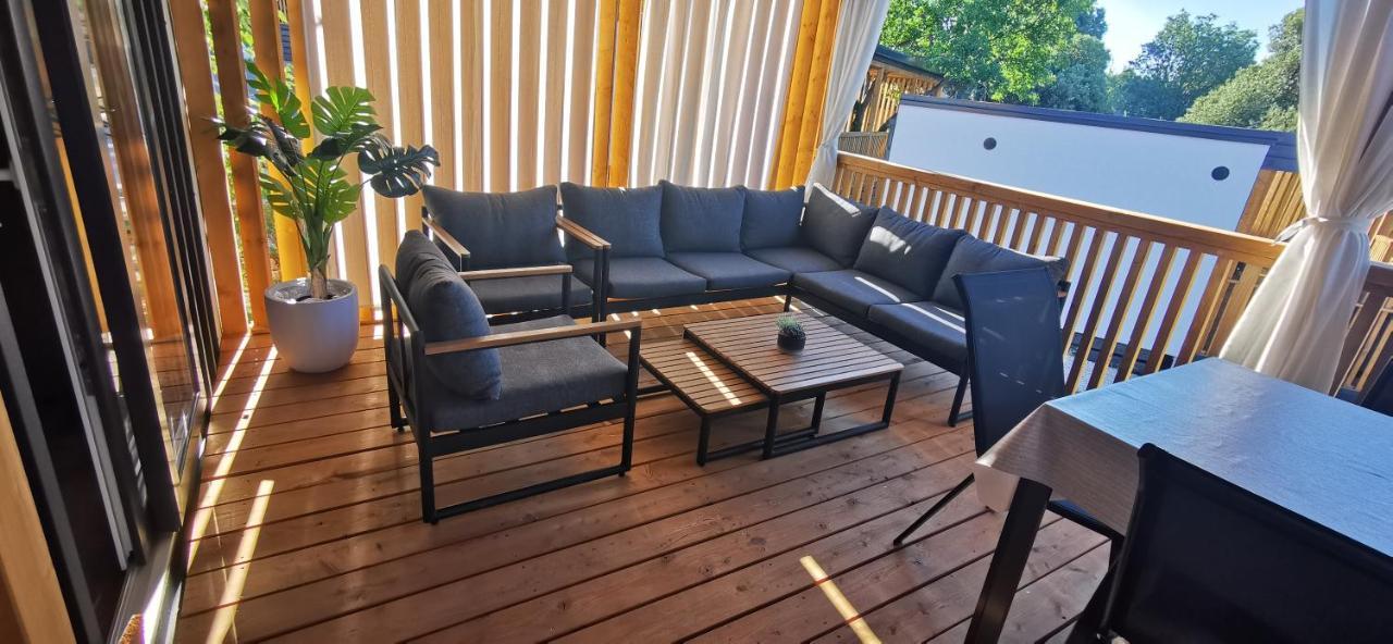 Mobile Home Kmz Selce Bagian luar foto
